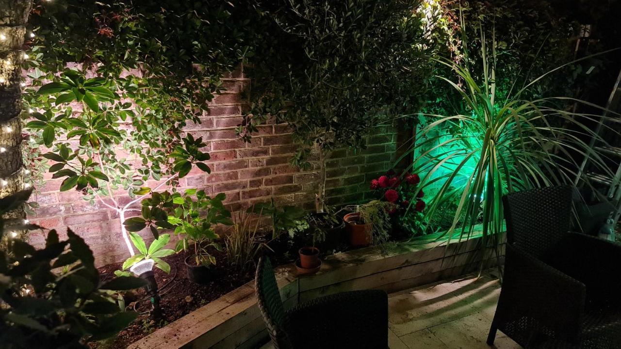 Cottage Grove Homestay Rooms بورتسماوث المظهر الخارجي الصورة
